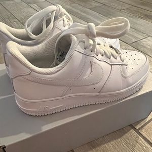 Nike Air Force 1s ‘07